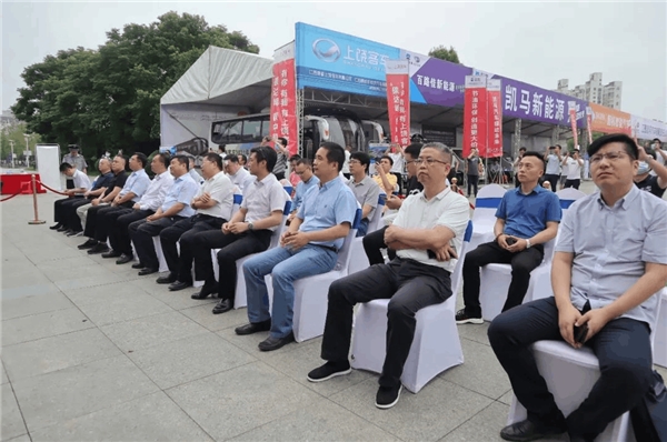 萍乡市副市长杨劲松发表重要讲话
-香港国际空运