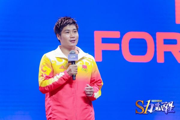 打造小卡界S级舒适享受
-国际快递费在线查询