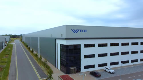 兩家中國企業(yè)聯(lián)手,建起跨境電商供給鏈高速路
-DHL快遞