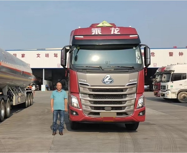 除了安全還要高效，看乘龍H7智享版如何解決危化運(yùn)輸?shù)碾y點(diǎn)
-試劑空運(yùn)
