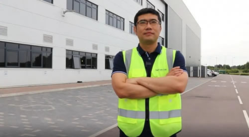 兩家中國企業(yè)聯(lián)手,建起跨境電商供給鏈高速路
-DHL快遞