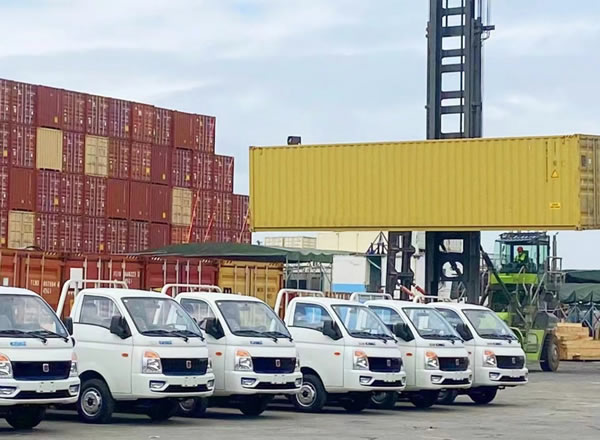 采用貨廂與車身分體的獨(dú)立設(shè)計(jì)
-COSCO海派
