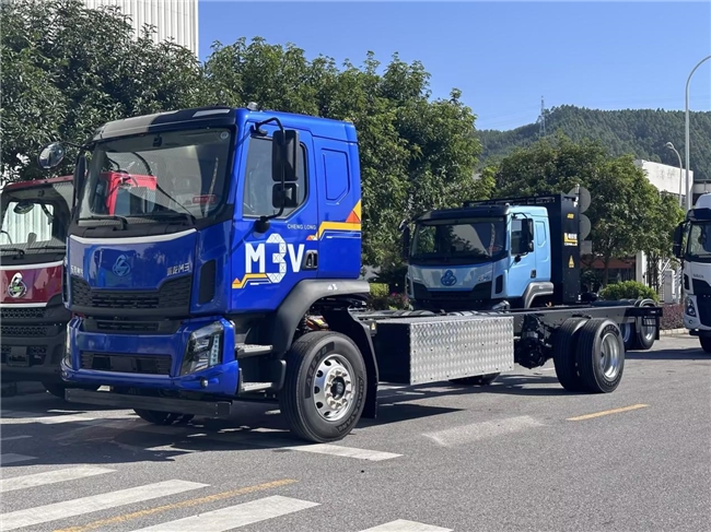 可靠之上,再加智与省:纯电版乘龙M3载货重磅登场